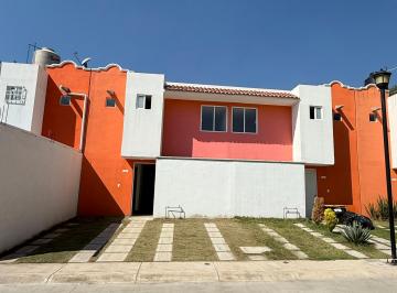 Fachada · Tu Hogar en El Country Seguridad, Áreas Verdes y Gran Conectividad