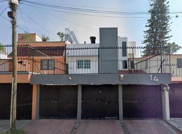 Casa de 3 habitaciones, Iztapalapa · Amplia Casa en Venta en Lutecia 14 | 3 Recámaras, 3 Estacionamientos