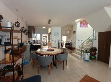 Casa · 113m² · 3 Recámaras · 2 Estacionamientos · Sonterra Casa de 3 Recamaras en Venta Rah1465