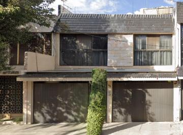 Casa en Venta de 4 habitaciones  · Casa en Remate en Gustavo A. Madero