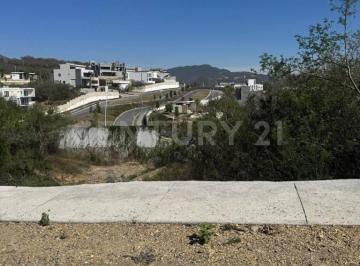 Terreno / Lote · 570m² · Terreno en Venta en Sierra Alta 10 Mo Sector