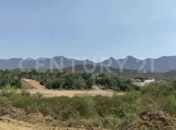 Terreno / Lote · 228m² · Terrenos en Venta en Bosques de Las Misiones Santiago