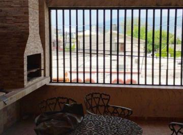Casa de 3 habitaciones, Monterrey · Casa en Venta en Mitras Norte