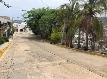 Terreno / Lote · 215m² · Terreno en Venta en Fraccionamiento Condesa Acapulco Guerrero.
