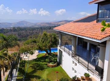 Casa · 351m² · 5 Recámaras · 4 Estacionamientos · Casa en Venta Rancho San Diego Ixtapan de La Sal Estado de México
