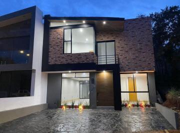 Casa en condominio de 4 habitaciones, Morelia · Hermosa Casa Nueva Altozano Morelia Recamara y Baño Completo en Planta Baja $5,390,000 Lujo