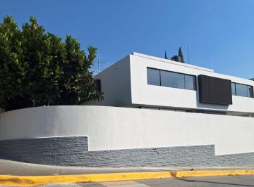 Casa de 3 habitaciones, Naucalpan de Juárez · Casa con Vigilancia Remodelada
