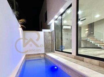 Casa · 170m² · 3 Recámaras · 3 Estacionamientos · Casa Arbolada Residencial