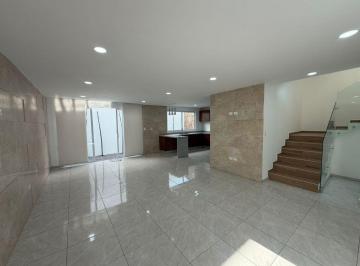 Casa de 3 habitaciones, San Andrés Cholula · Amplia Casa en Venta en Lomas con Aire Acondicionado
