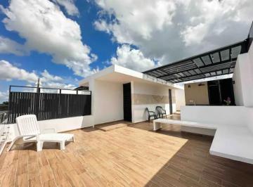 Casa · 140m² · 2 Recámaras · Casa Tipo Townhouse en Privada con Piscina en Cholul