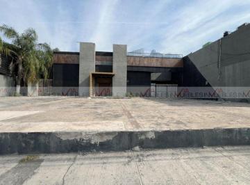 Local comercial · 790m² · 12 Estacionamientos · Local Comercial en Renta en Jardines del Contry
