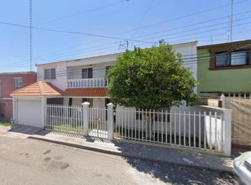 Casa de 4 habitaciones, Chihuahua · Casa Amplia con 160 m² Superficie de Terreno en Venta en Las Granjas