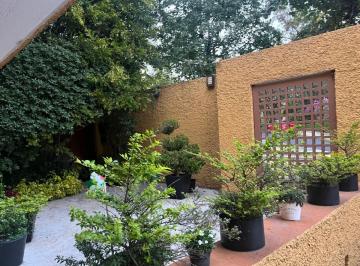 Casa de 4 habitaciones, Miguel Hidalgo · Casa en Venta en Bosque de Capulines, Bosques de Las Lomas, Estilo Barragán del Arq. José Yturbe