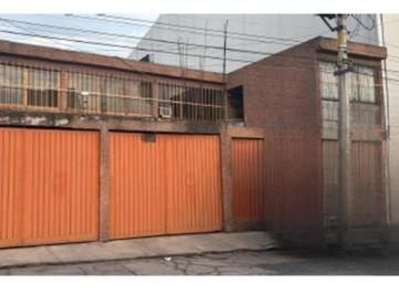 Bodega comercial · 1540m² · 2 Estacionamientos · Bodega Industrial en Venta