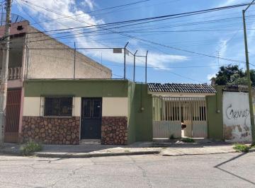 Casa de 5 habitaciones, Guadalajara · Casa en Venta Cercana a Santa Tere