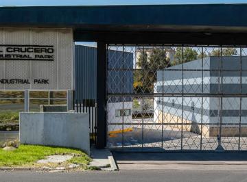 Bodega comercial , El Salto · Nave Industrial en Venta, Carretera Al Salto