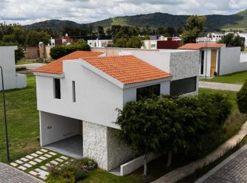 Casa de 3 habitaciones, Atlixco · Casa en Venta en Finca Las Memorias Atlixco Puebla