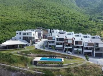 1 · Casa en Venta, Paseo del Vergel Sector Gaudi, Monterrey, N. L.