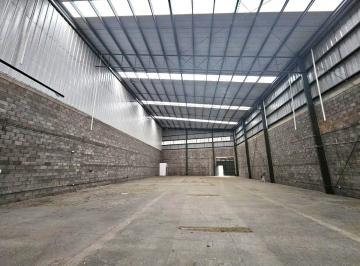 Local comercial · 680m² · Local Carretera Internacional 15