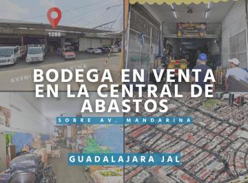 Bodega comercial , Guadalajara · Local Bodega en Mercado de Abastos de Guadalajara Sobre Calle Principal