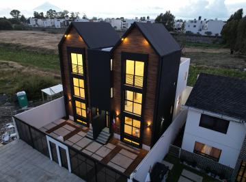 Casa de 4 habitaciones, Juan C. Bonilla · Casa Nueva en Venta