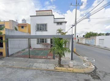 Casa de 3 habitaciones, Benito Juárez · Lasm10 - Casa en Venta en Cancún Centro – Amplia y Lista Para Habitar