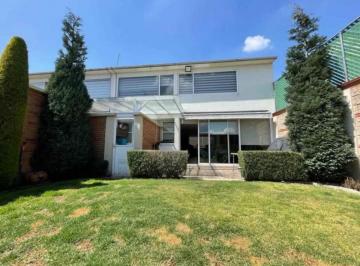 Casa en condominio de 3 habitaciones, Calimaya · Hermosa Casa en Venta Bosques de Las Fuentes Calimaya a 15 Min Galerias Metepec a 45 Min Santa Fe
