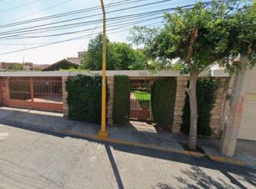 Casa de 4 habitaciones, Saltillo · Recuperación Bancaria en Saltillo