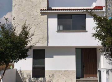 Casa de 3 habitaciones, El Marqués · Venta Casa en Ciudad Maderas Qro