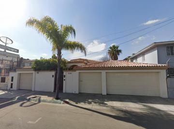 Casa de 6 habitaciones, Tijuana · Lasm15 - Casa en Venta en Zona Centro – Ideal Para Familias Grandes