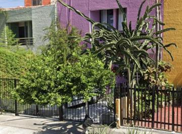 Casa de 3 habitaciones, Guadalajara · Casa en Guadalajara, Autocinema