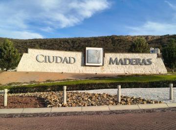 Terreno / Lote , El Marqués · Terreno en Venta en Ciudad Maderas Montaña