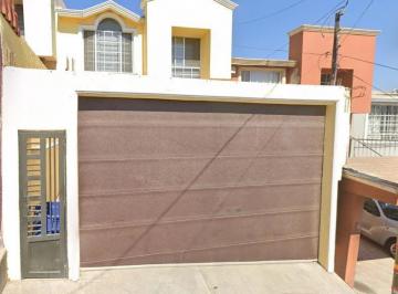 Casa de 3 habitaciones, Tijuana · Jg - Precioso Inmueble en Venta Ubicado en Tijuana, B. C