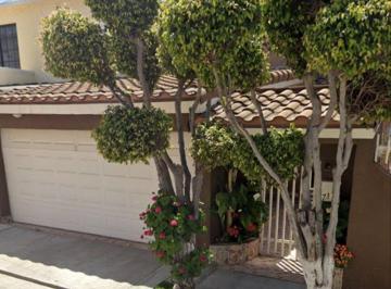 Casa de 4 habitaciones, Tijuana · Recuperación Bancaria en Agua Marina 717, Playas de Tijuana, Playas Coronado 22504 Tijuana B. C