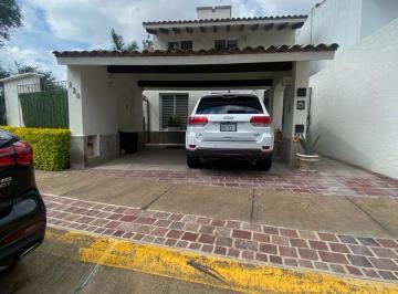 Casa de 3 habitaciones, León · Casa en Mayorazgo con Jardín Excedente, León, Gto.