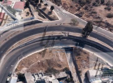 Terreno / Lote · 1630m² · Terreno con Uso de Suelo Mixto en Venta