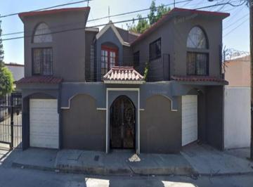 Casa de 4 habitaciones, Tijuana · Pff - Bonita Casa en Venta Ubicada en Tijuana, Baja California