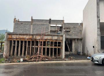 8384da04d98be2a4e6ebb9f6c977a734304bfb66bdfcd2be56b5b2f2f61e71bc · Casa en Venta Carolco Residencial