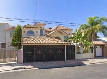 Casa de 6 habitaciones, Tijuana · Jg - Precioso Inmueble en Venta Ubicado en Tijuana, Baja California