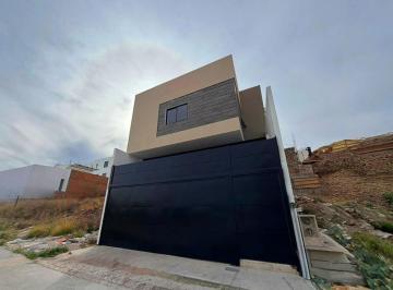 Casa de 3 habitaciones, Mexquitic de Carmona · Casa en Fuerteventura - $3.25 Mdp
