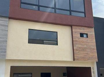 Casa de 5 habitaciones, General Escobedo · Casa en Venta en Escobedo