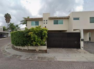 Casa de 6 habitaciones, Querétaro · Jg - Hermoso Inmueble en Venta Ubicado en Juriquilla, Queretaro