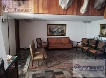Casa · 261m² · 3 Recámaras · 2 Estacionamientos · Casa en Venta - Lomas de Tecamachalco