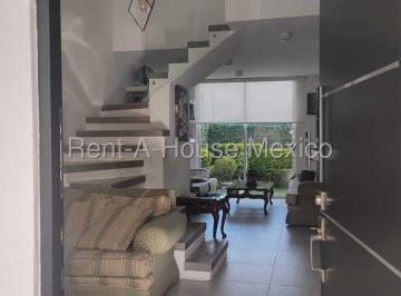 Casa · 165m² · 3 Recámaras · 2 Estacionamientos · San Isidro Juriquilla Casa de 3 Recamaras en Venta Rah1851