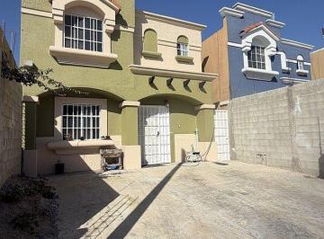 4e8e6394a14a35cba635960f70ef0b6f6c28446220fe76d0c47ee5644a4bac19 · Casa en Venta en Urbi Quinta del Cedro