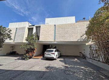Casa de 3 habitaciones, Guadalajara · Casa Amueblada en Renta en El Country Clib en Coto