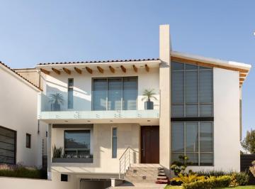 Casa de 4 habitaciones, Metepec · Venta Casa Condado del Valle, Seccion Bakeira, Metepec a 15 Minutos Town Square