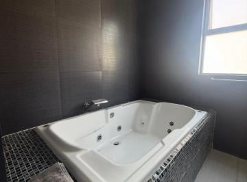Casa de 3 habitaciones, Zapopan · Residencia en Venta, Jardín Real