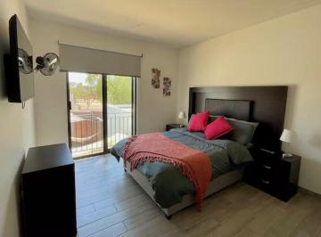 Casa de 3 habitaciones, León · Renta de Casa Amueblada en Aria Boscaje con Terraza