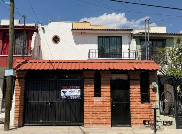 Casa · 124m² · 3 Recámaras · 1 Estacionamiento · Casa Balcones Campestre - (4)